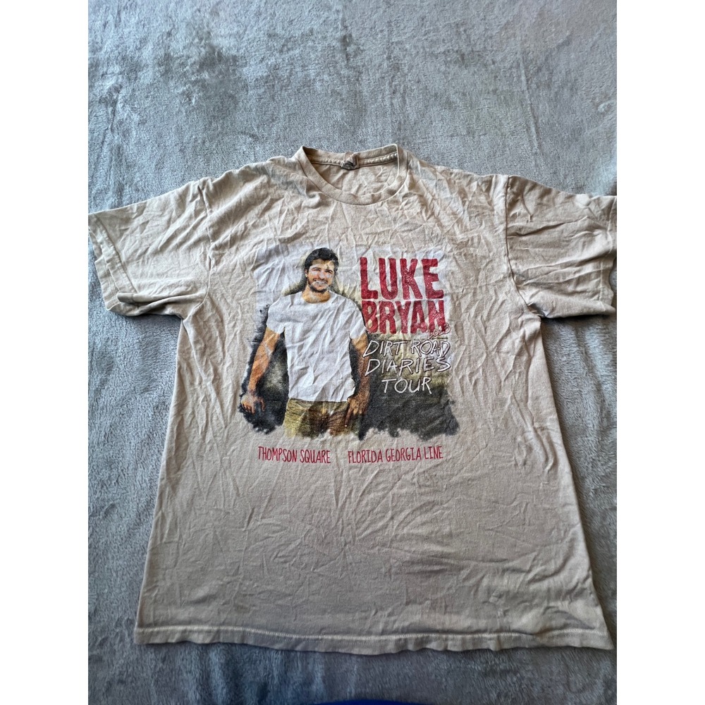 Delta Luke Bryan T Shirt Mens Large Tan Dirt Road Diaries Tour Concert Graphic